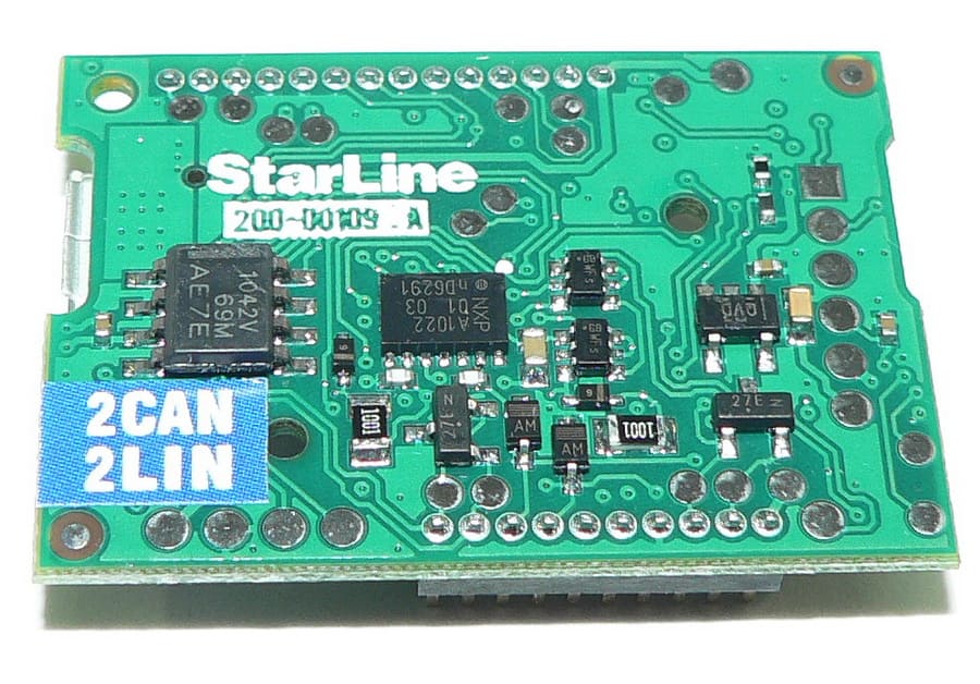 Вид снизу CAN модуля StarLine